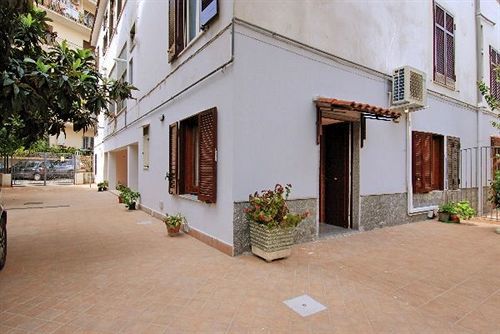 B&B Bassotto Pompei Bagian luar foto